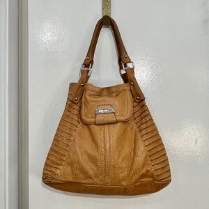 Perlina Natalie genuine leather tote bag caramel color